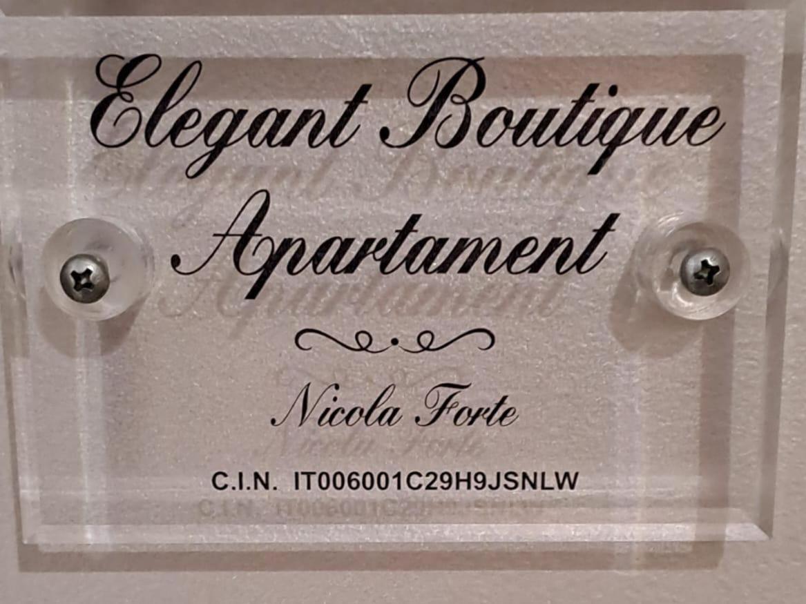 Elegant Boutique Apartment Alloggio Via Nizza Acqui Terme Extérieur photo