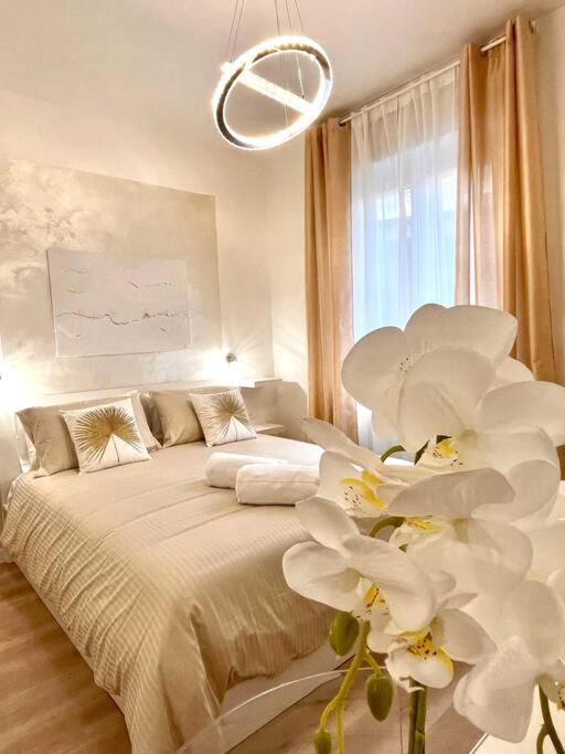 Elegant Boutique Apartment Alloggio Via Nizza Acqui Terme Extérieur photo